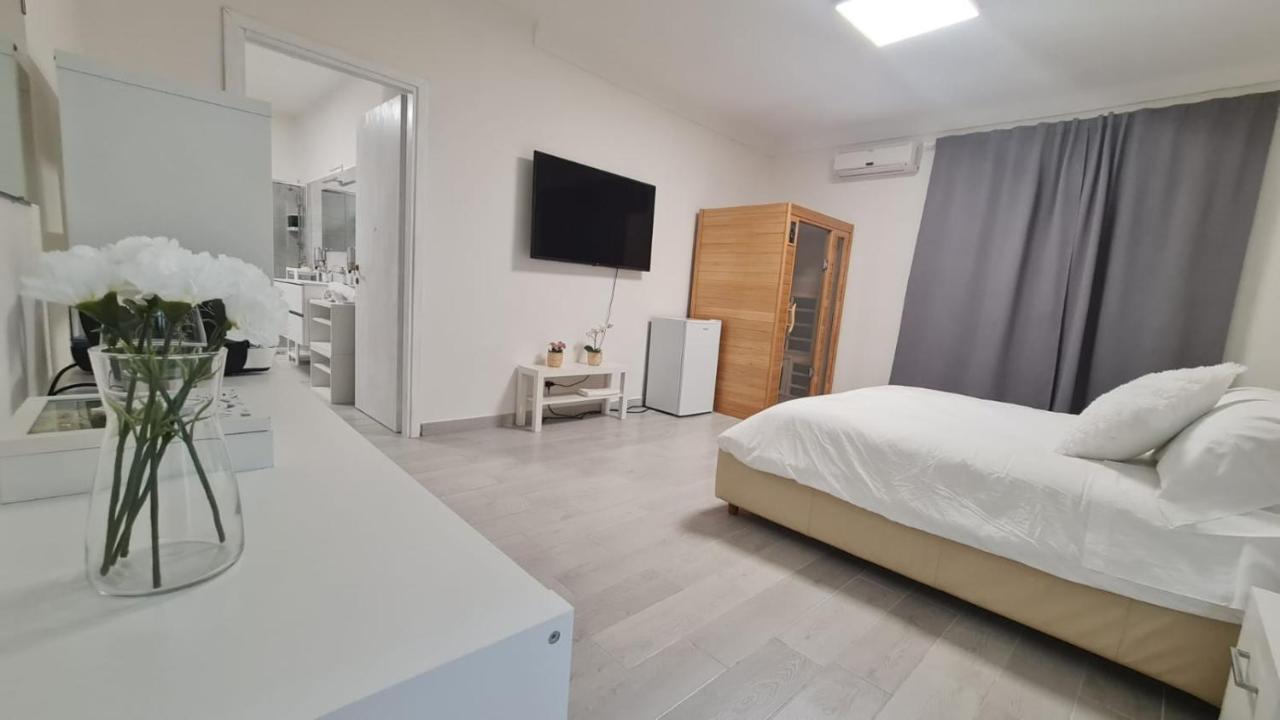 Bed and Breakfast Me Besito Ari Екстер'єр фото